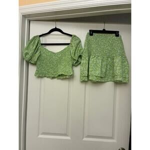 Sabo Green Floral Crop Top Skirt Set Womens M Smocked Puff Sleeve